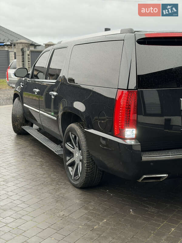 Внедорожник / Кроссовер Cadillac Escalade 2013 в Луцке фото 19 Внедорожник / Кроссовер Cadillac Escalade 2013 в Луцке