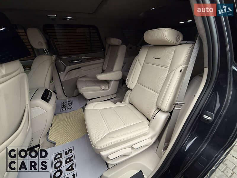 Внедорожник / Кроссовер Cadillac Escalade 2022 в Одессе фото 24 Внедорожник / Кроссовер Cadillac Escalade 2022 в Одессе