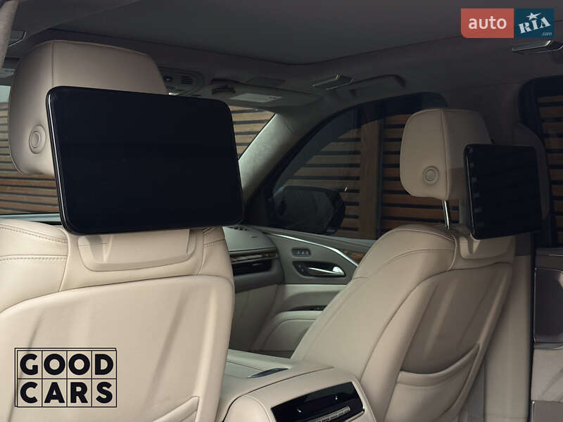 Внедорожник / Кроссовер Cadillac Escalade 2022 в Одессе фото 28 Внедорожник / Кроссовер Cadillac Escalade 2022 в Одессе
