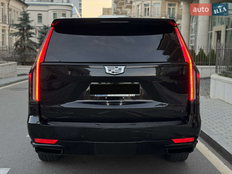 Позашляховик / Кросовер Cadillac Escalade 2023 в Києві фото 70 Позашляховик / Кросовер Cadillac Escalade 2023 в Києві