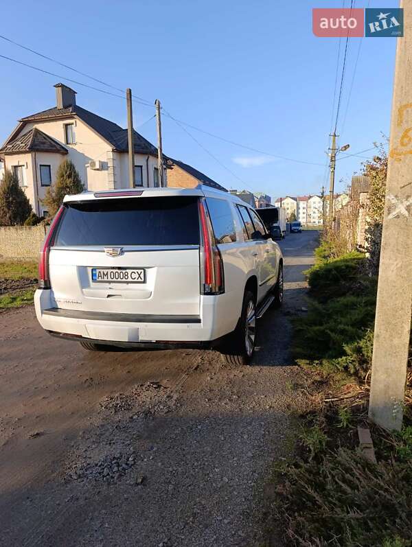 Позашляховик / Кросовер Cadillac Escalade 2019 в Вінниці