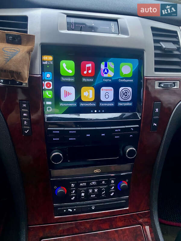 Внедорожник / Кроссовер Cadillac Escalade 2007 в Одессе фото 38 Внедорожник / Кроссовер Cadillac Escalade 2007 в Одессе