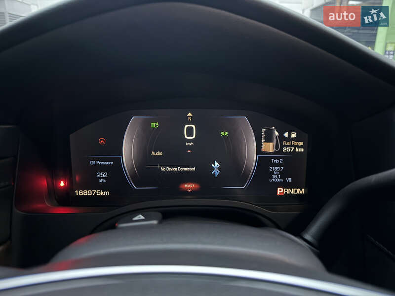 Позашляховик / Кросовер Cadillac Escalade 2014 в Києві фото 34 Позашляховик / Кросовер Cadillac Escalade 2014 в Києві