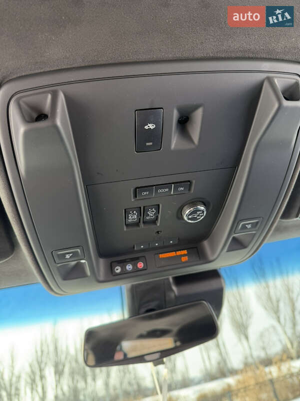 Внедорожник / Кроссовер Cadillac Escalade 2018 в Кривом Роге