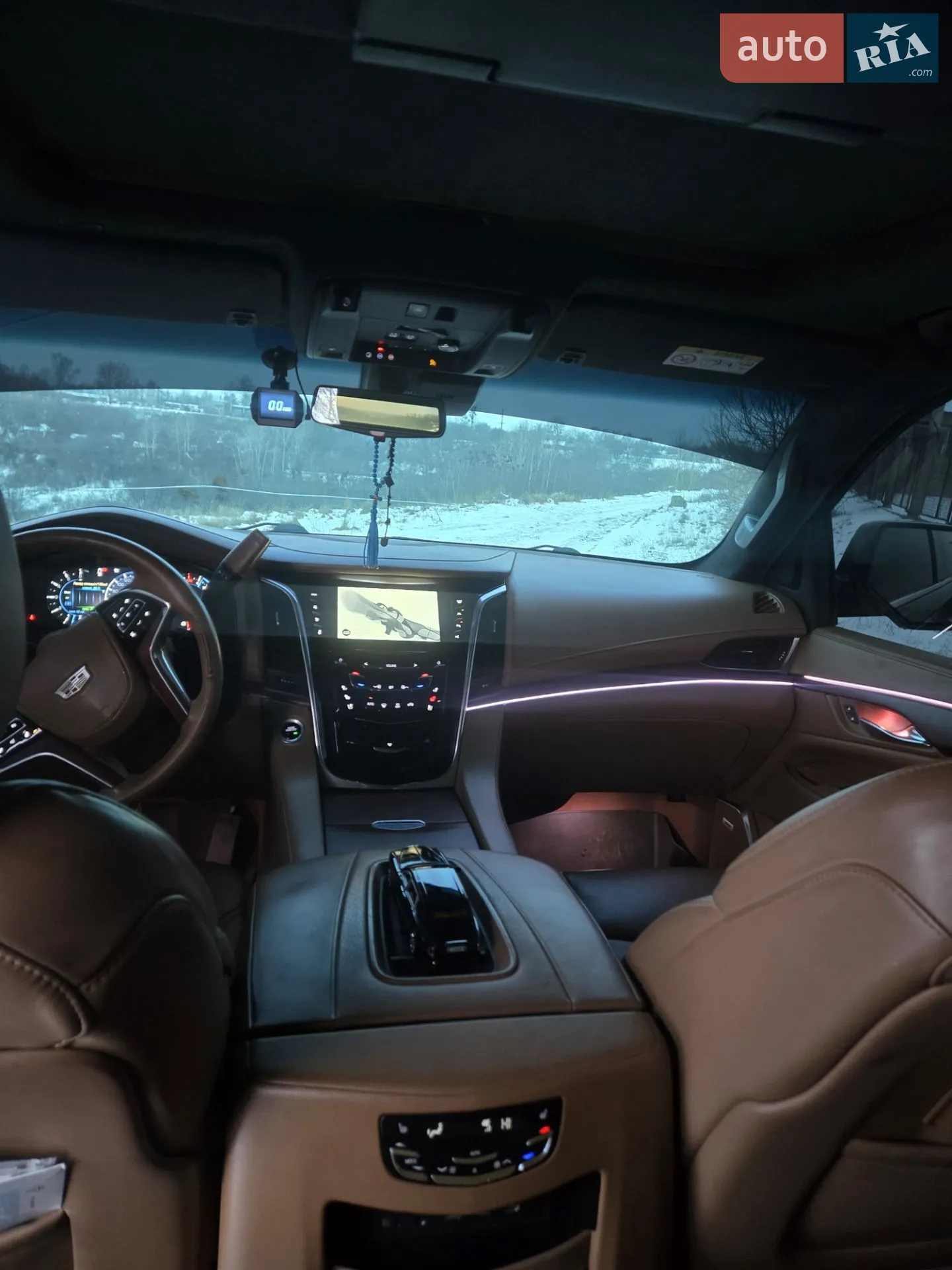 2017 Cadillac Escalade - мініатюра 31