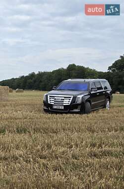 Внедорожник / Кроссовер Cadillac Escalade 2017 в Полтаве