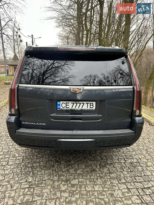 Внедорожник / Кроссовер Cadillac Escalade 2018 в Черновцах
