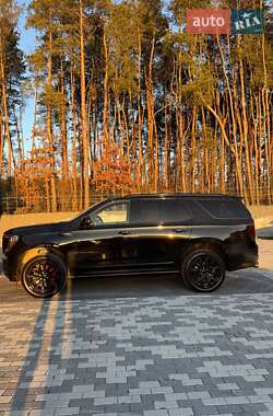 Внедорожник / Кроссовер Cadillac Escalade 2022 в Киеве