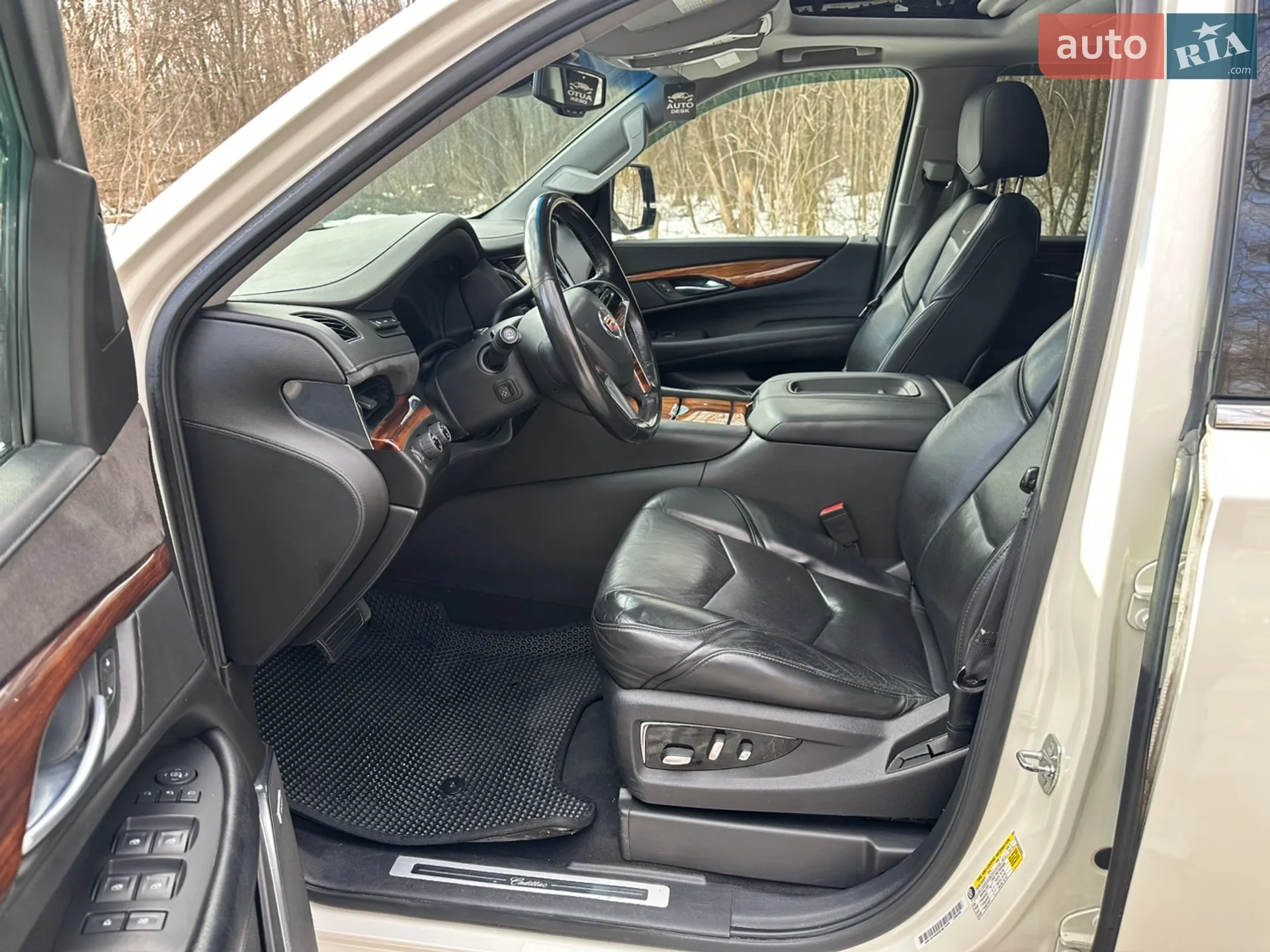 2014 Cadillac Escalade - мініатюра 11