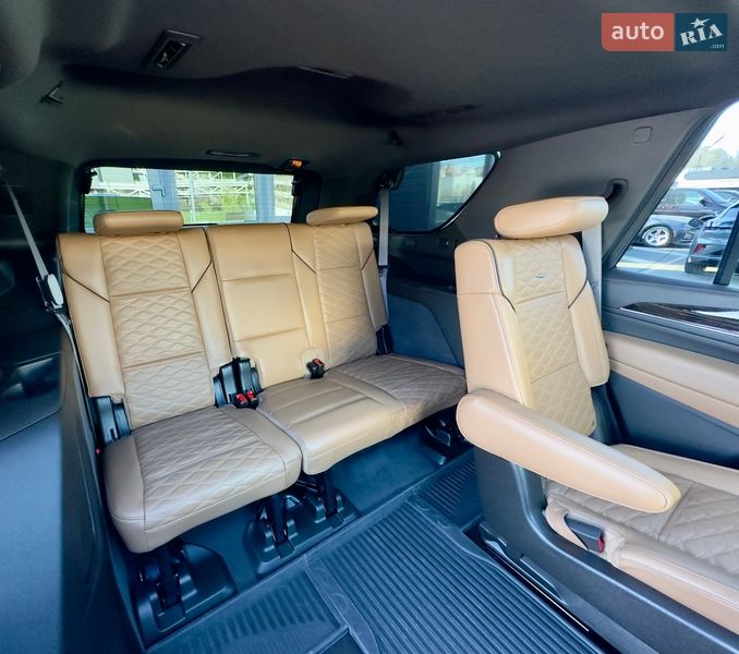 Позашляховик / Кросовер Cadillac Escalade 2021 в Києві