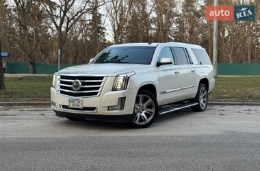 Внедорожник / Кроссовер Cadillac Escalade 2014 в Киеве