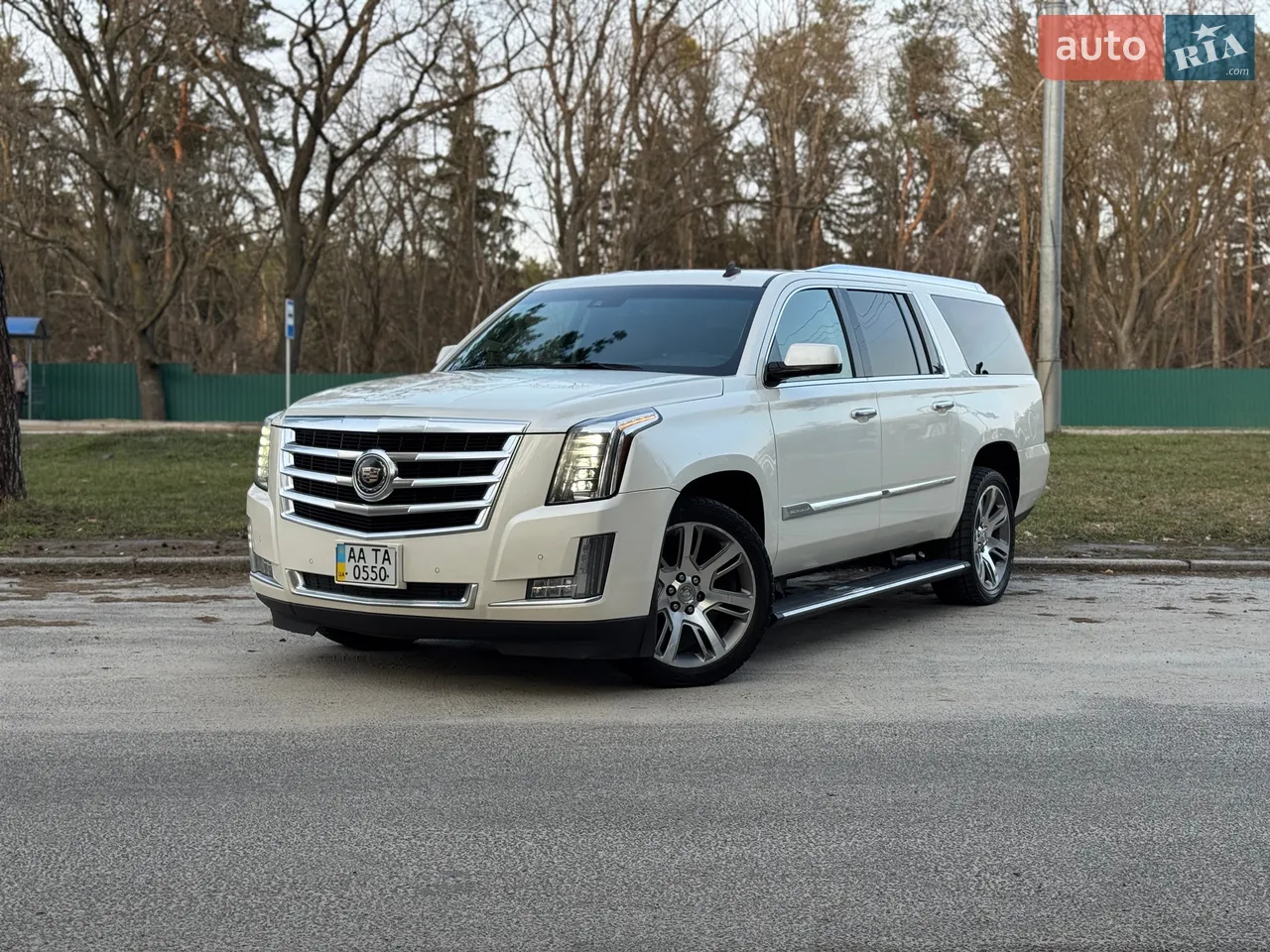 2013 Cadillac Escalade - мініатюра 40