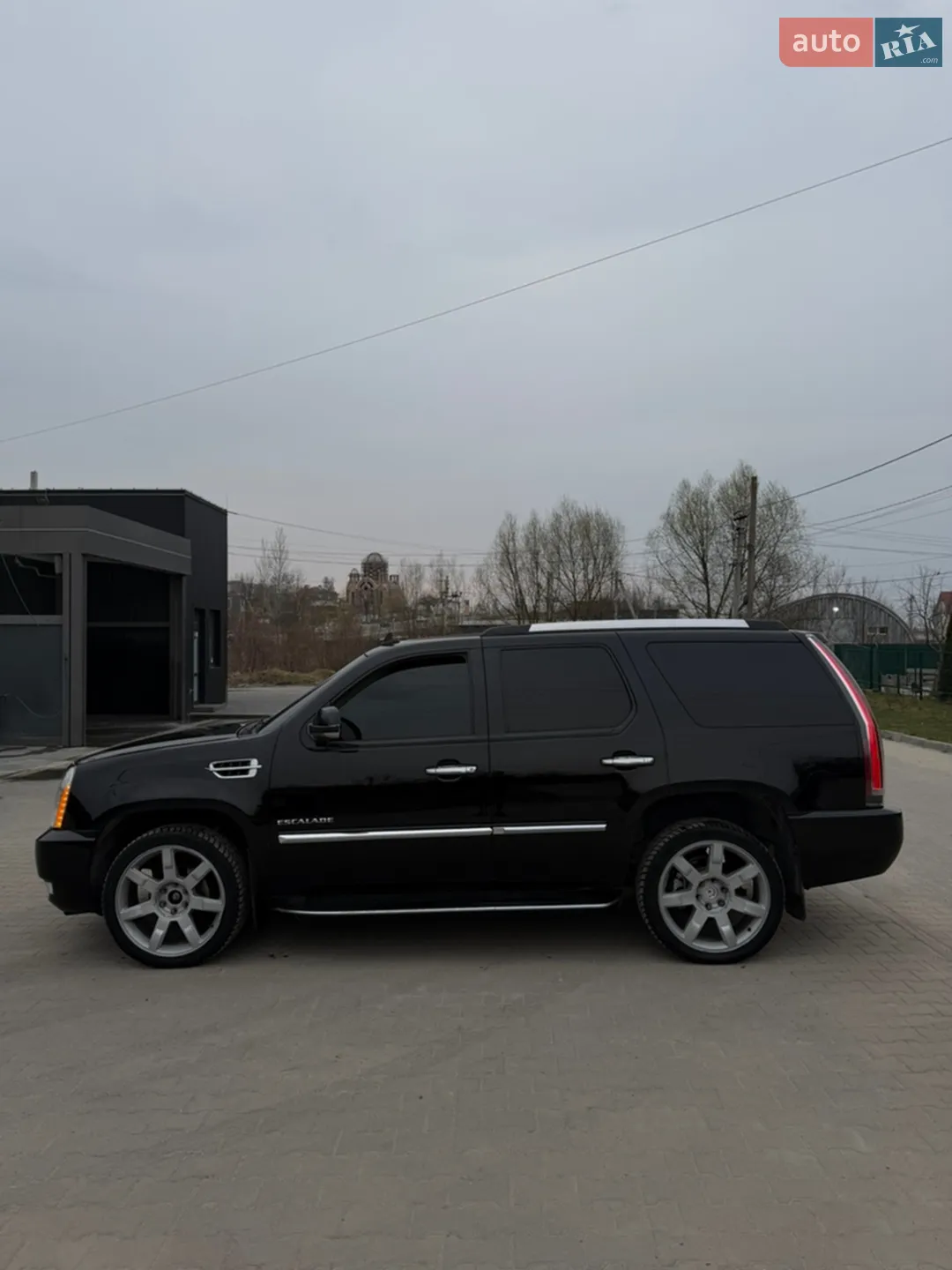 2011 Cadillac Escalade - мініатюра 4
