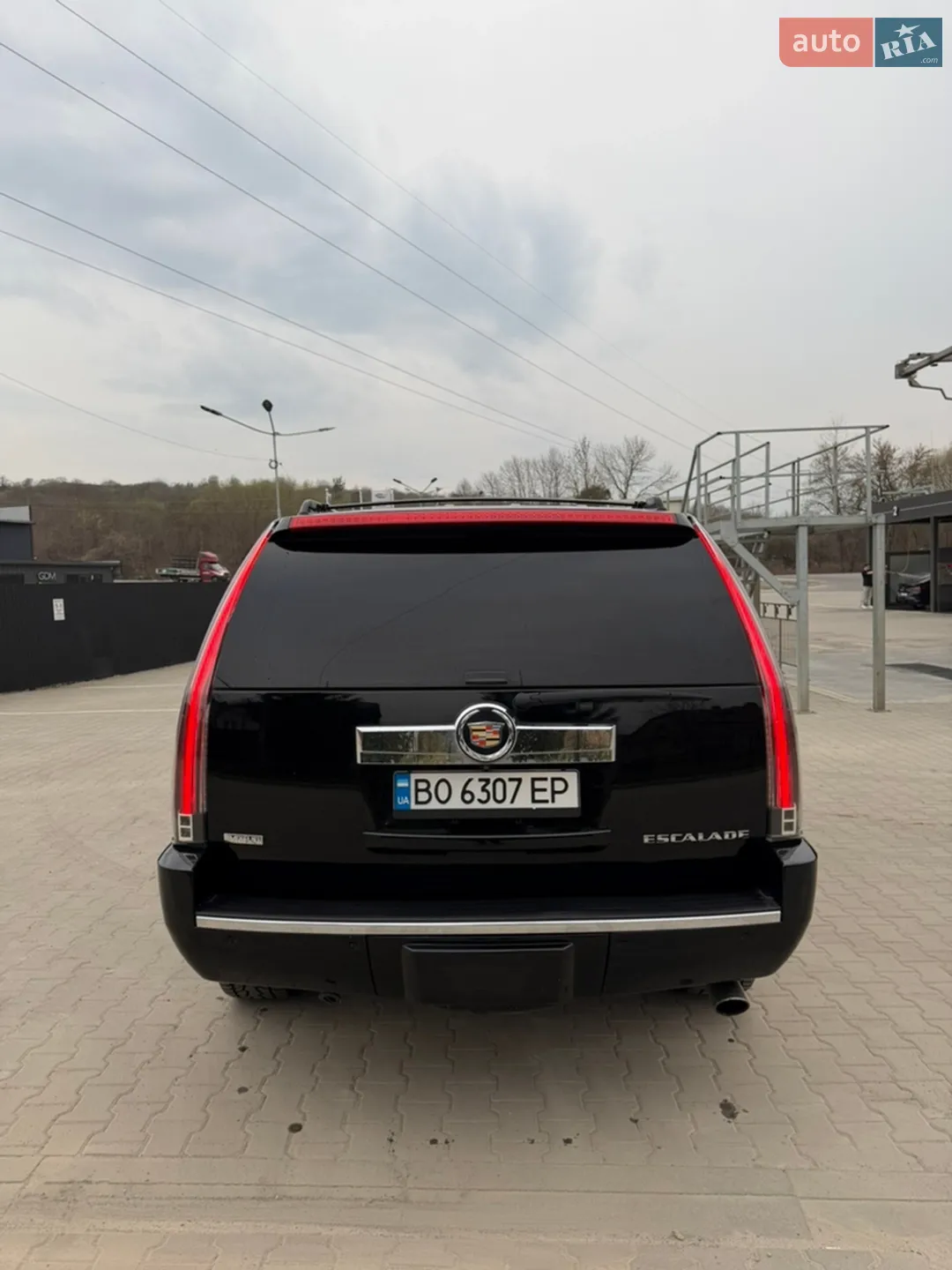 2011 Cadillac Escalade - мініатюра 9