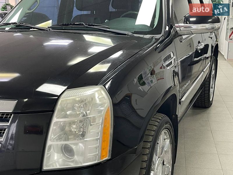 Внедорожник / Кроссовер Cadillac Escalade 2008 в Киеве фото 5 Внедорожник / Кроссовер Cadillac Escalade 2008 в Киеве