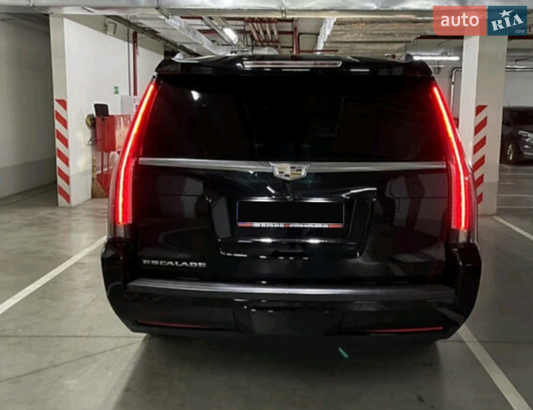 2016 Cadillac Escalade - мініатюра 14