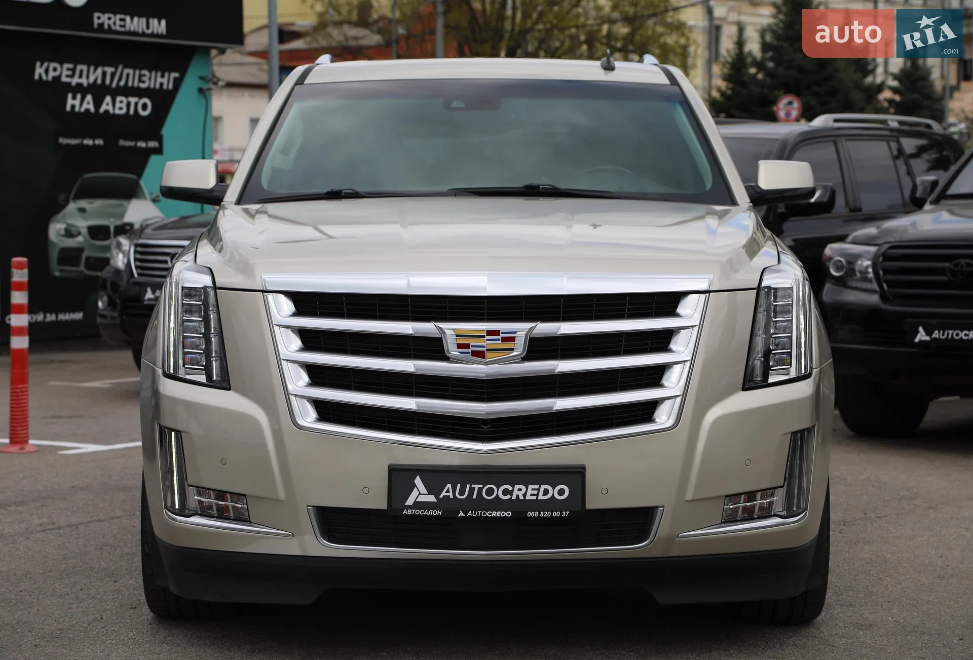 2014 Cadillac Escalade - мініатюра 2