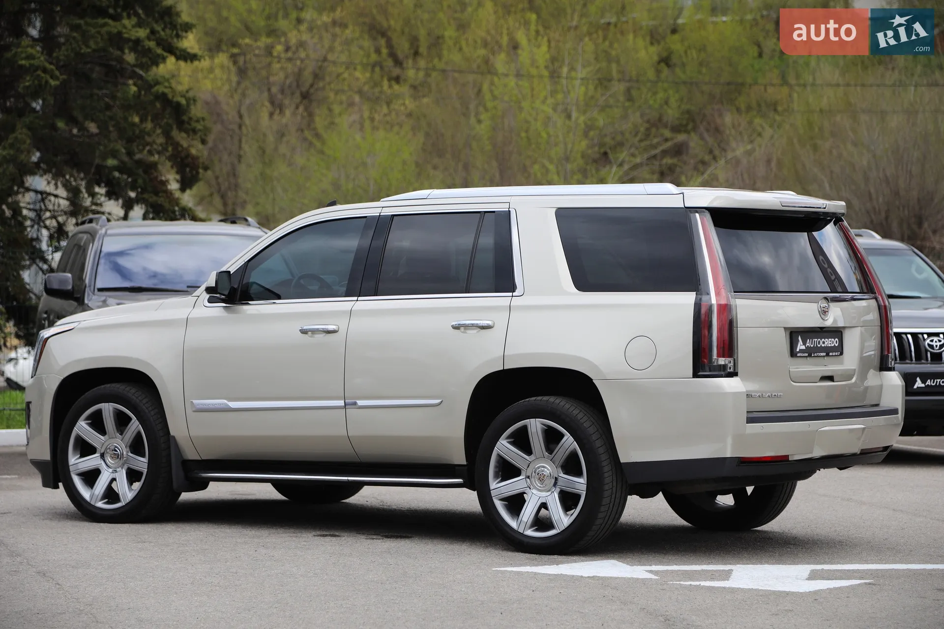 2014 Cadillac Escalade - мініатюра 9
