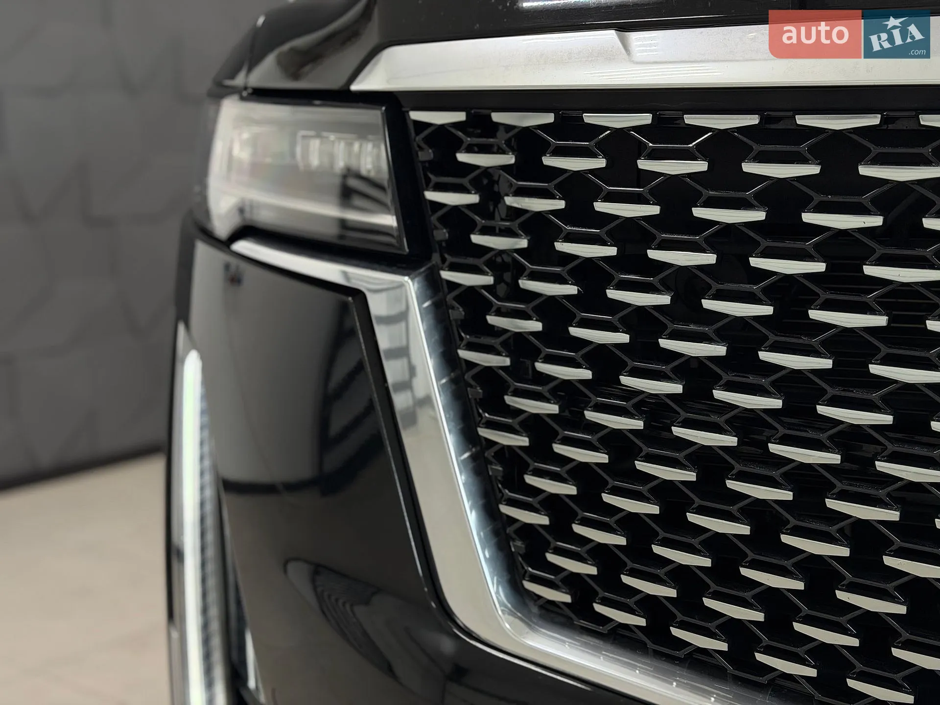 2023 Cadillac Escalade - мініатюра 7