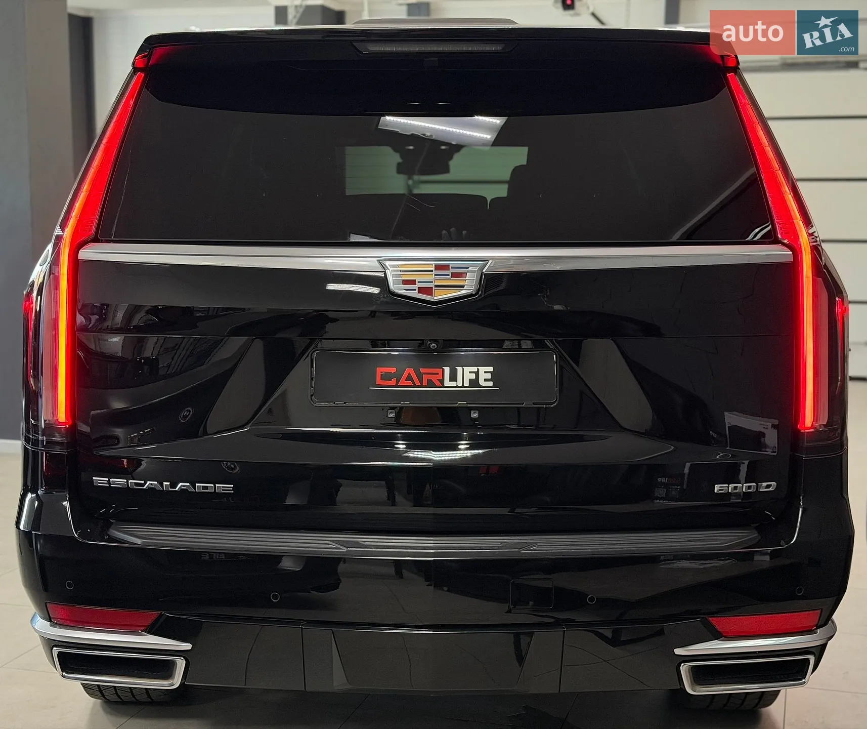 2023 Cadillac Escalade - мініатюра 21