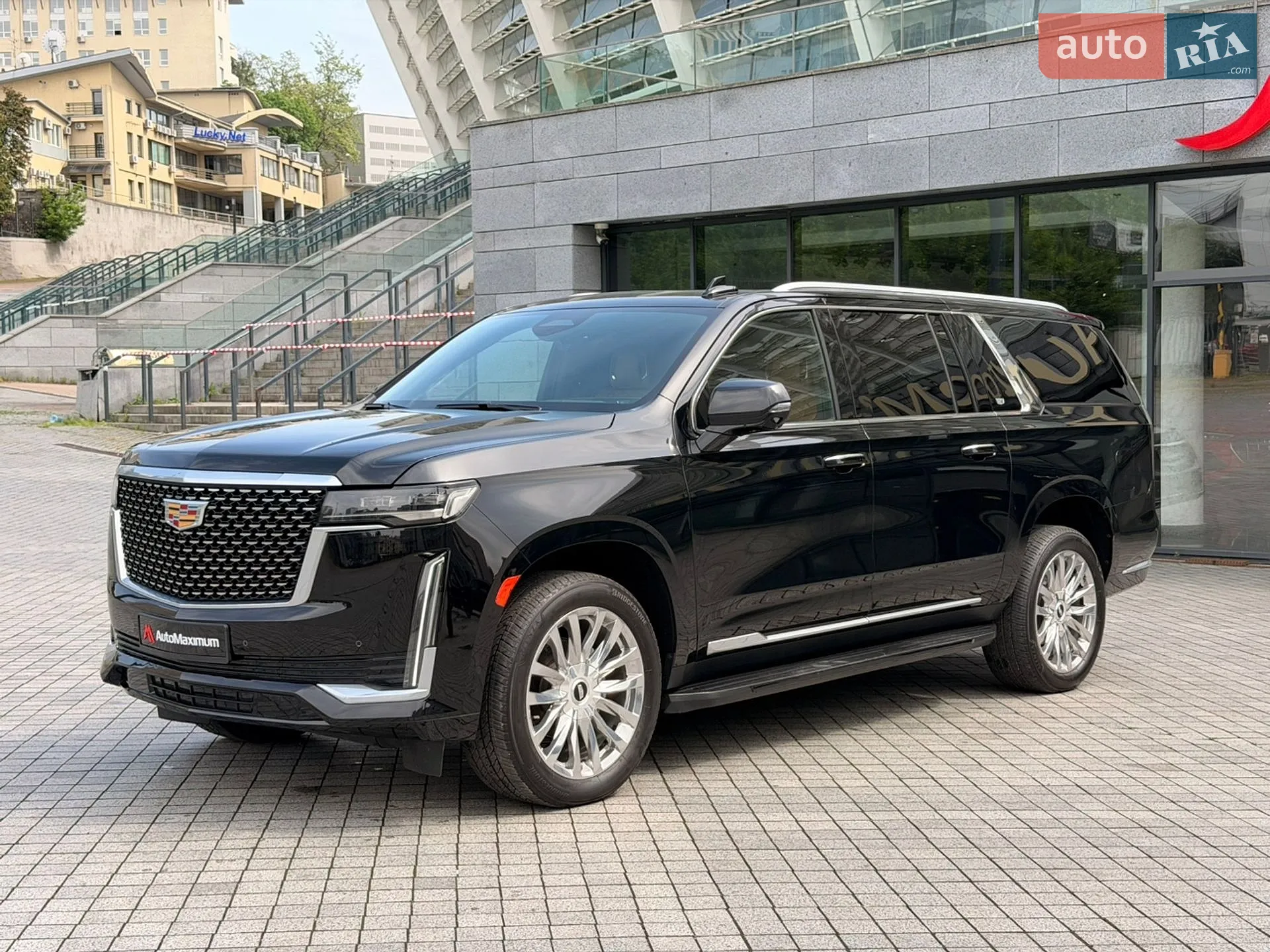 2021 Cadillac Escalade - мініатюра 3
