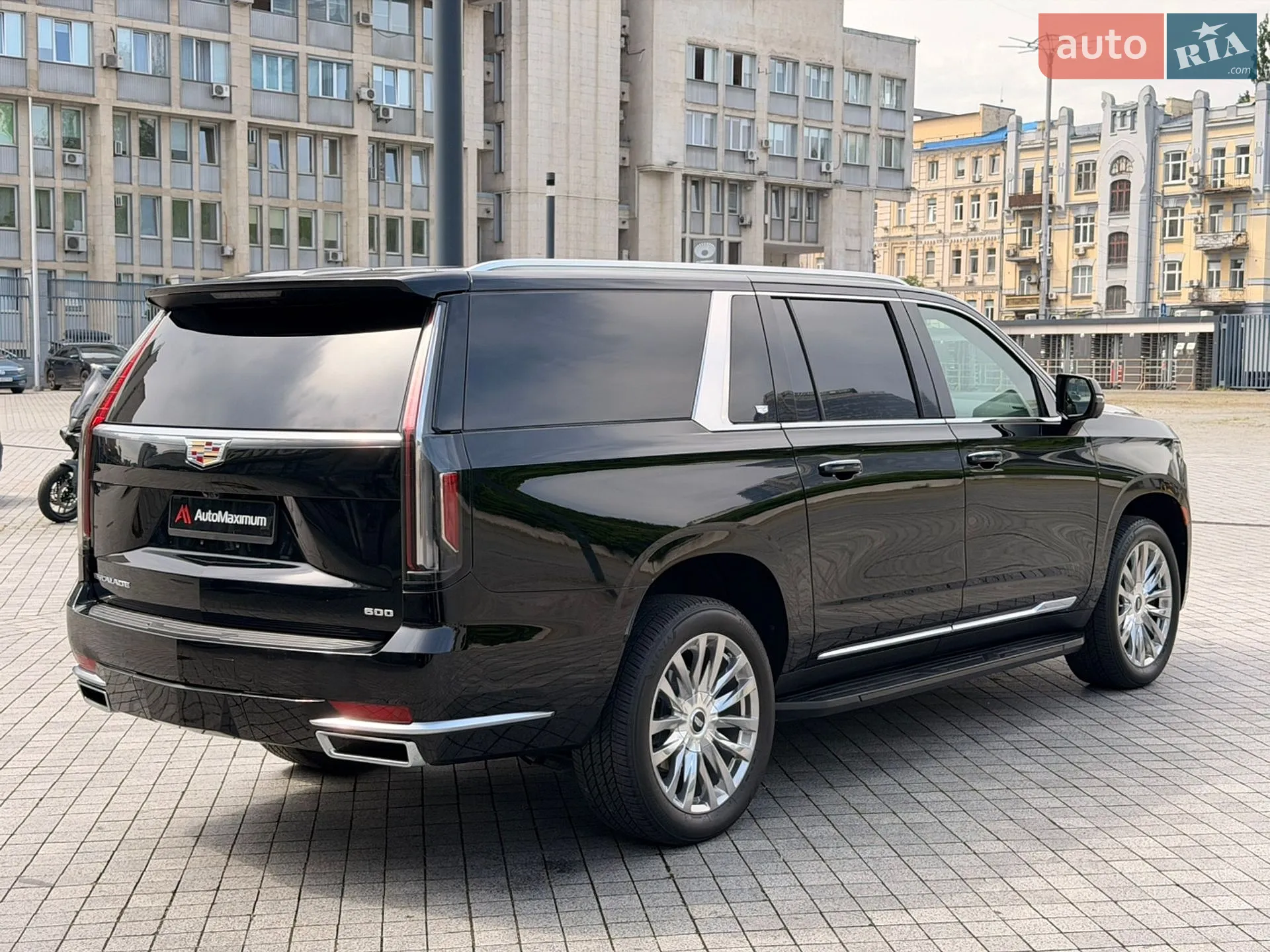 2021 Cadillac Escalade - мініатюра 8
