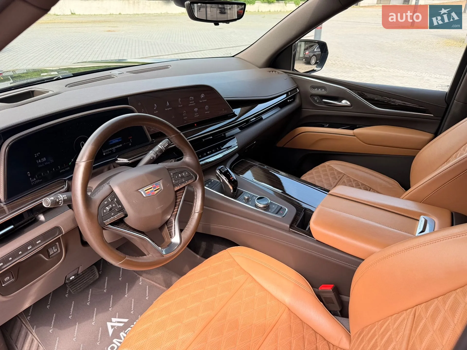 2021 Cadillac Escalade - мініатюра 16
