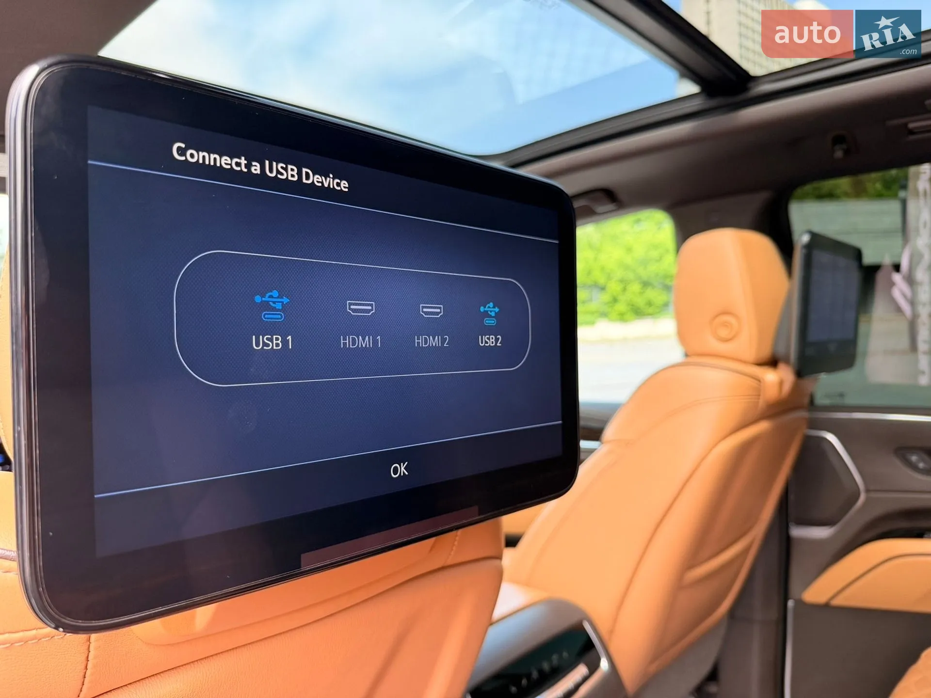 2021 Cadillac Escalade - мініатюра 32