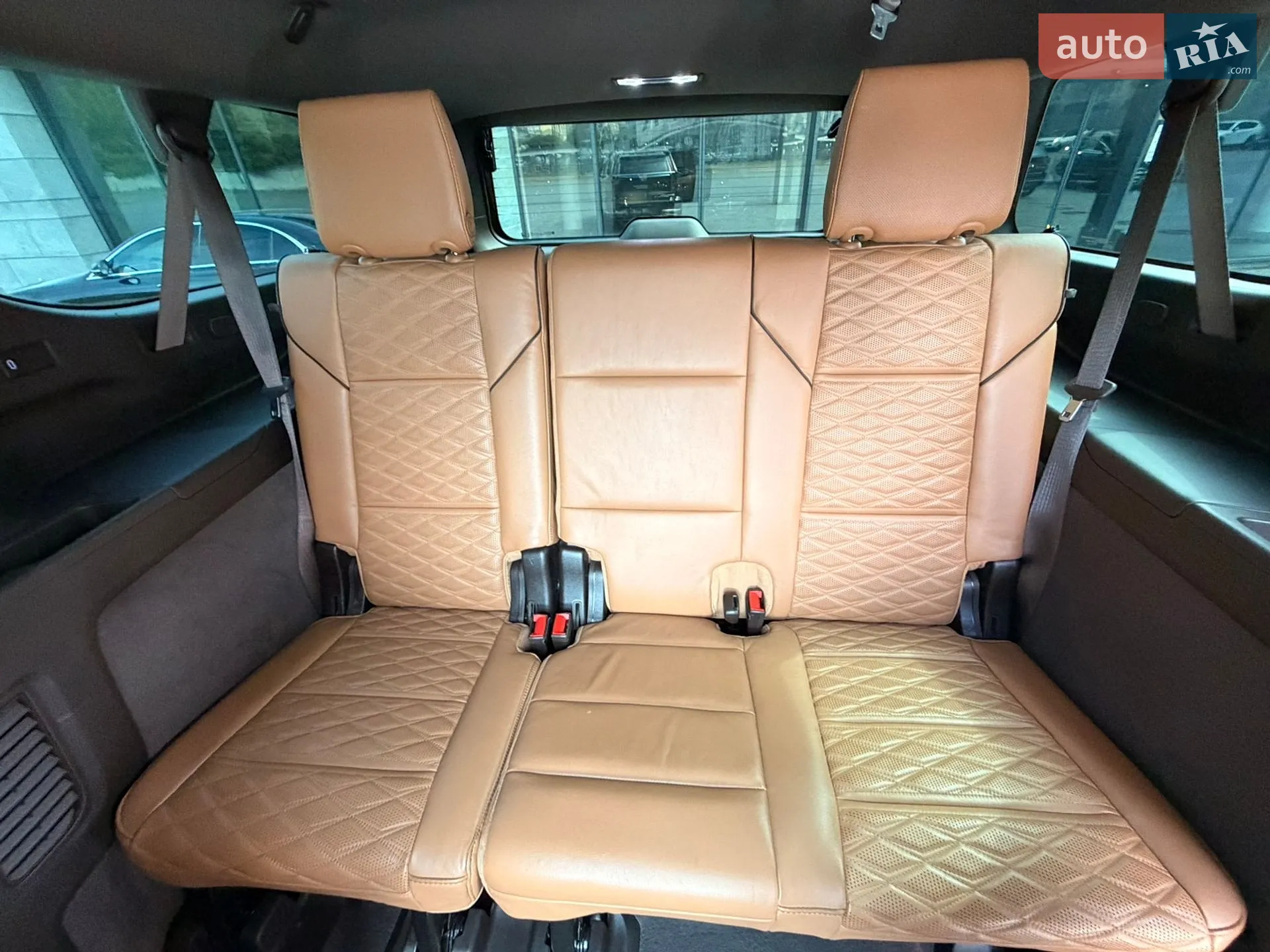2021 Cadillac Escalade - мініатюра 35