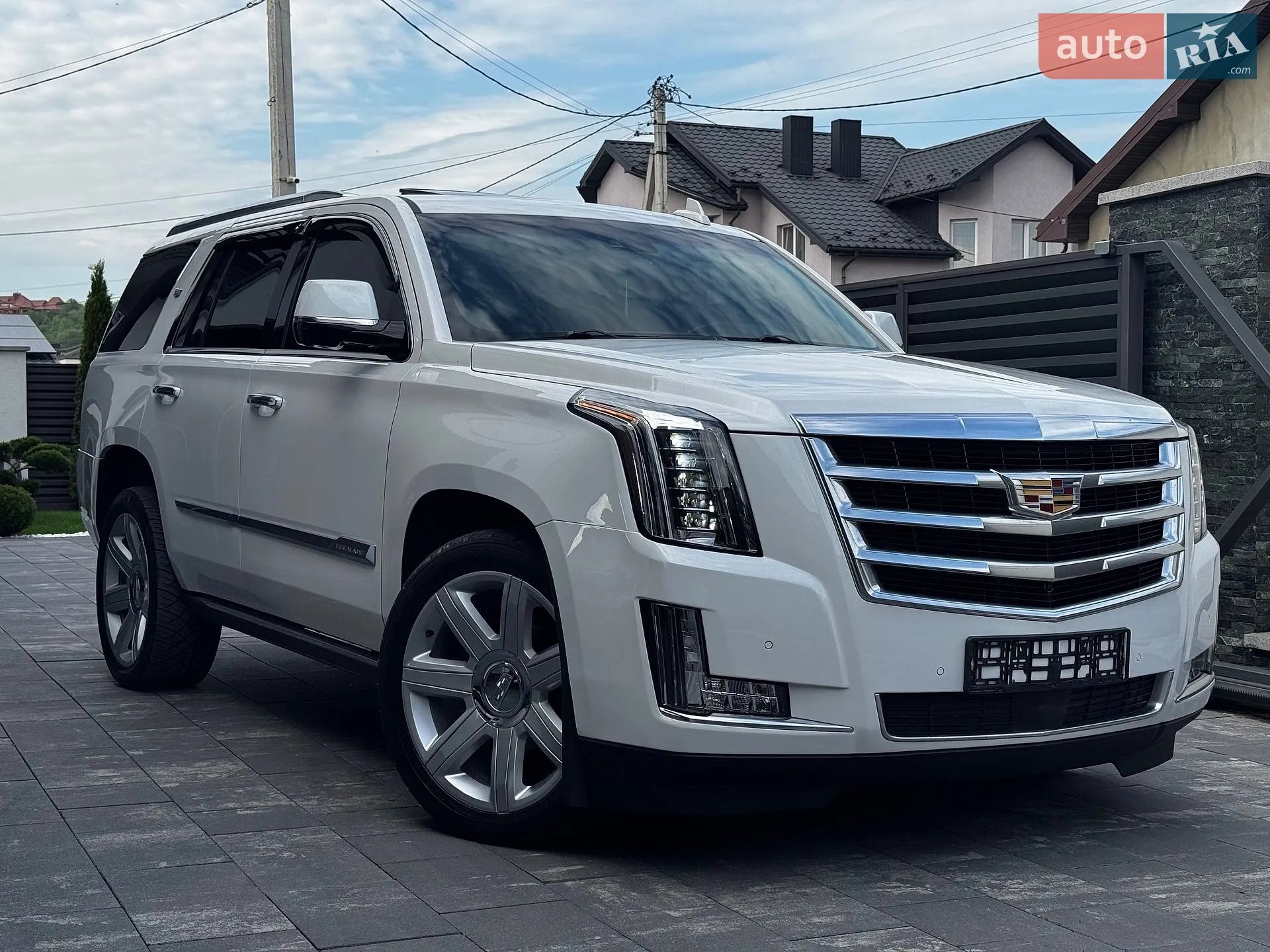 2016 Cadillac Escalade - мініатюра 3