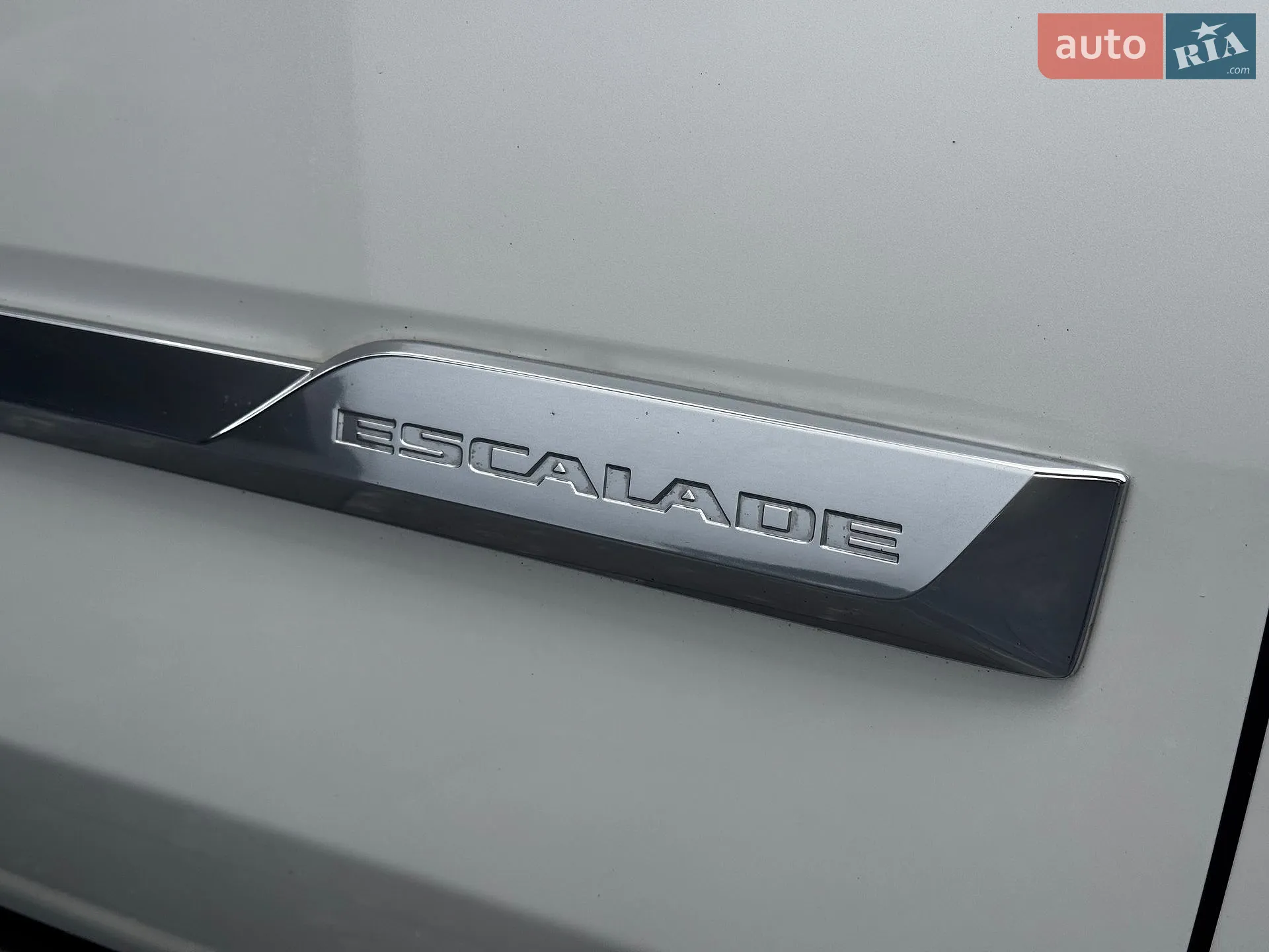 2016 Cadillac Escalade - мініатюра 21