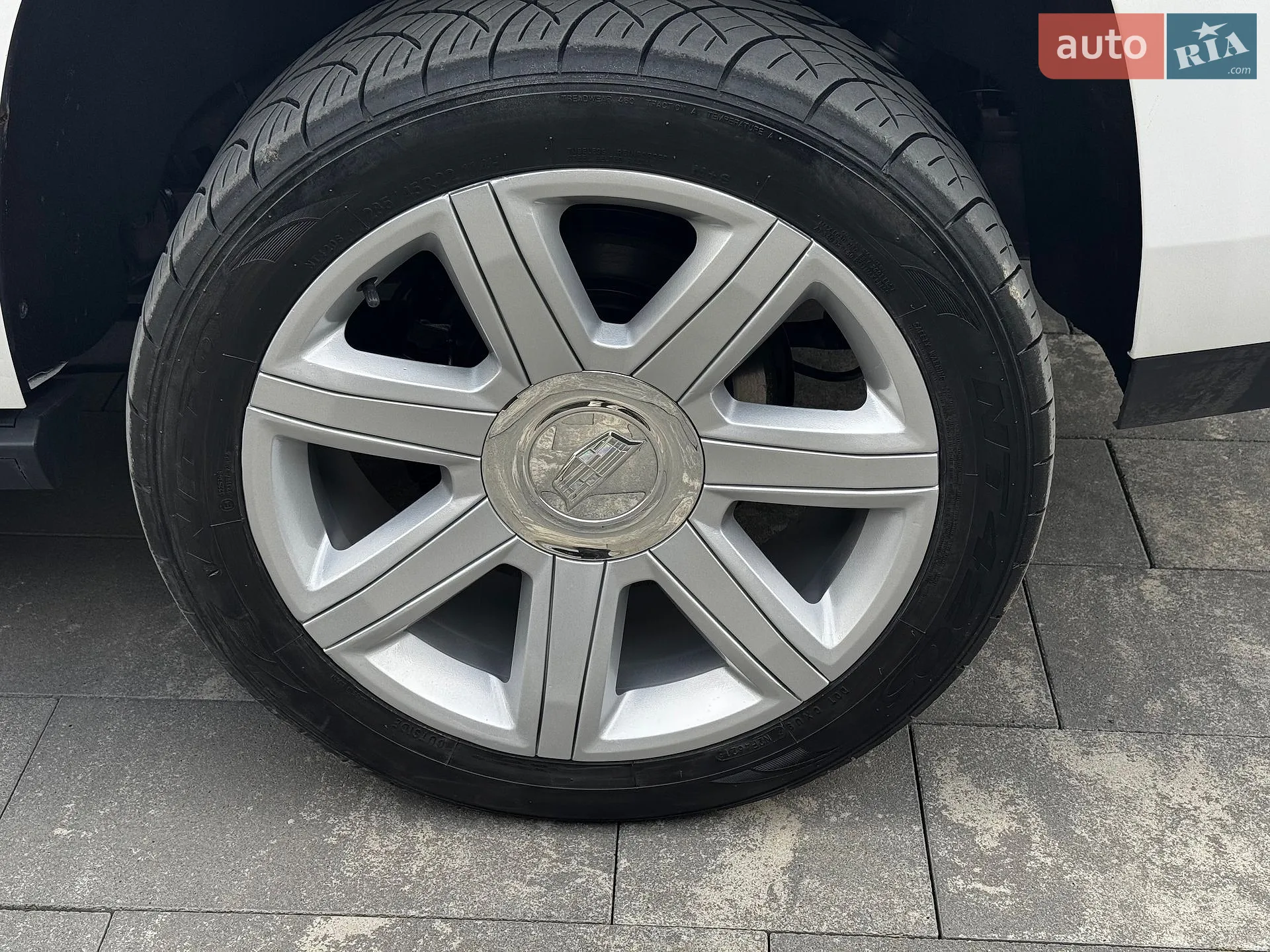 2016 Cadillac Escalade - мініатюра 30