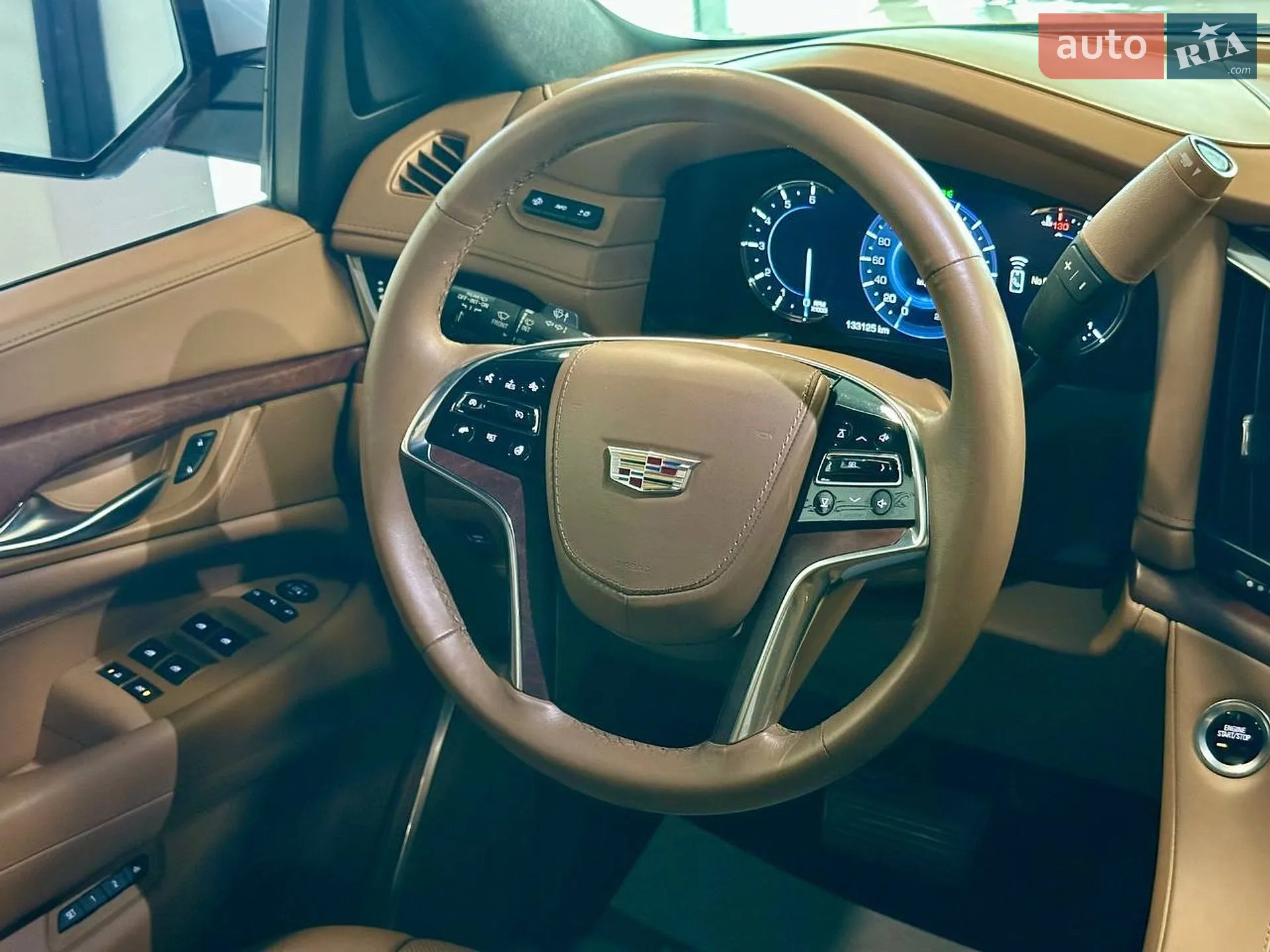2017 Cadillac Escalade - мініатюра 38