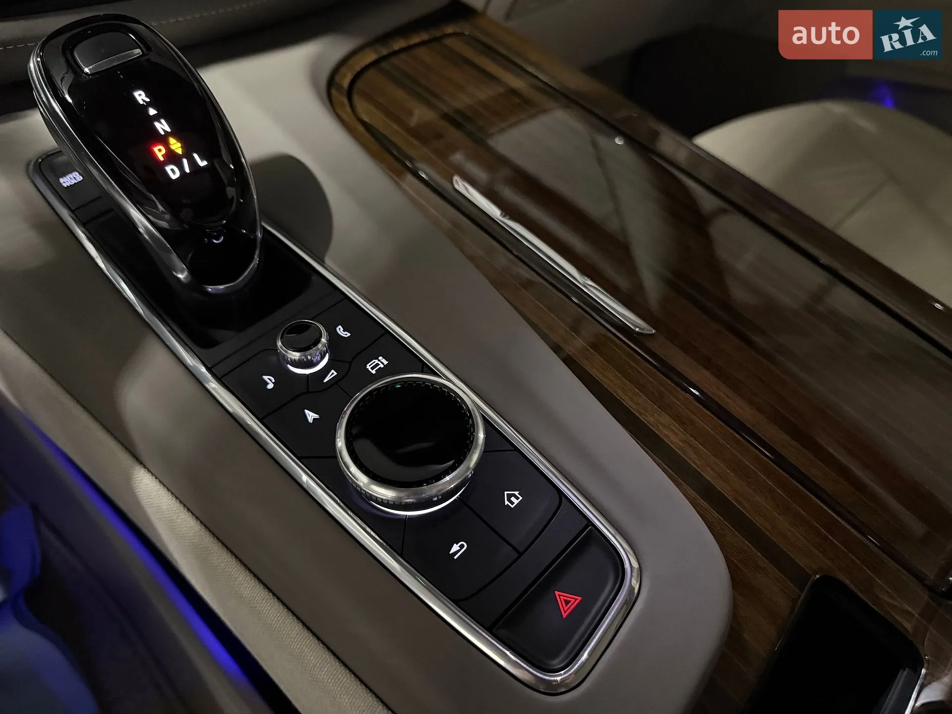 2022 Cadillac Escalade - мініатюра 79