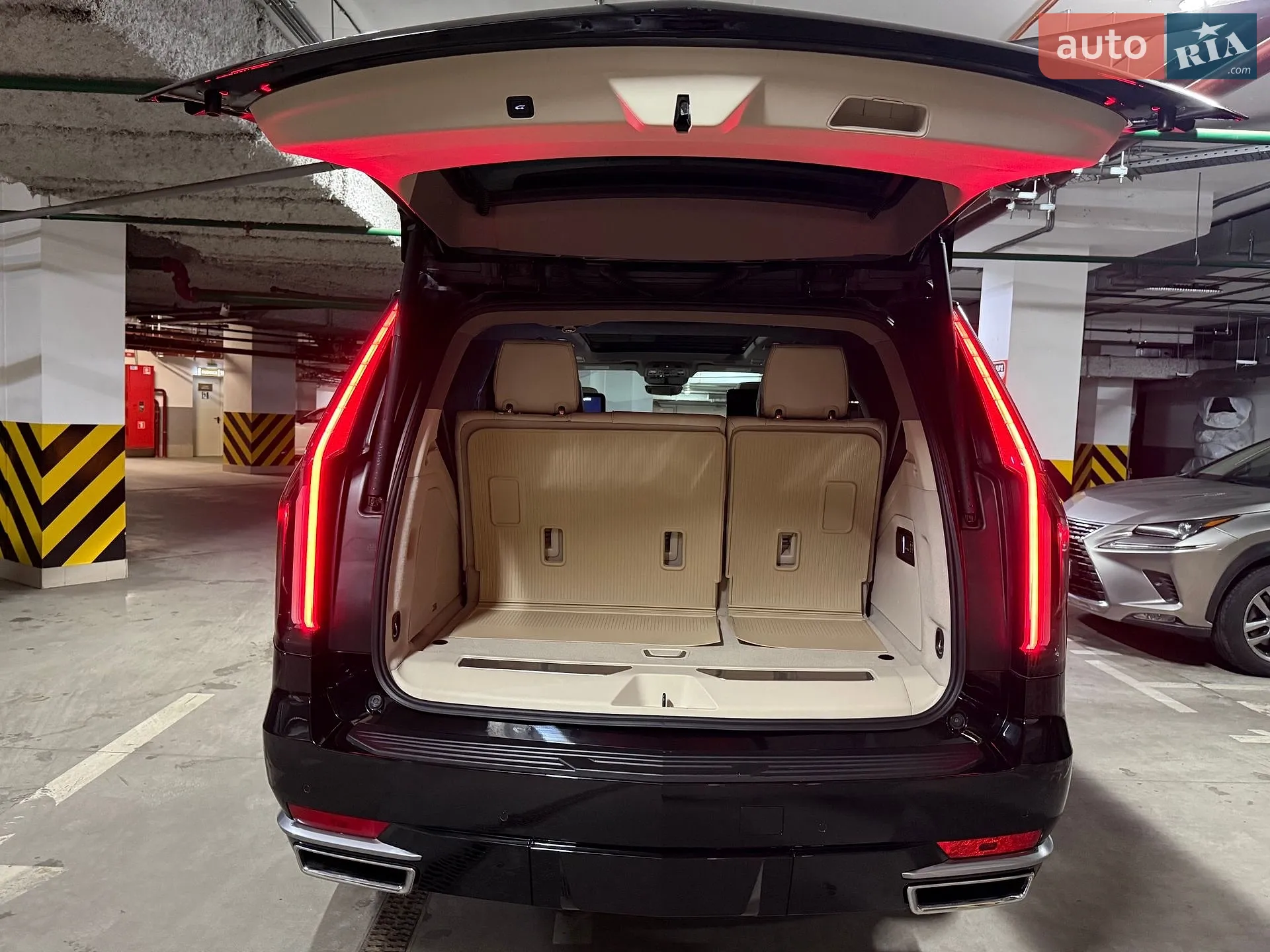2022 Cadillac Escalade - мініатюра 115