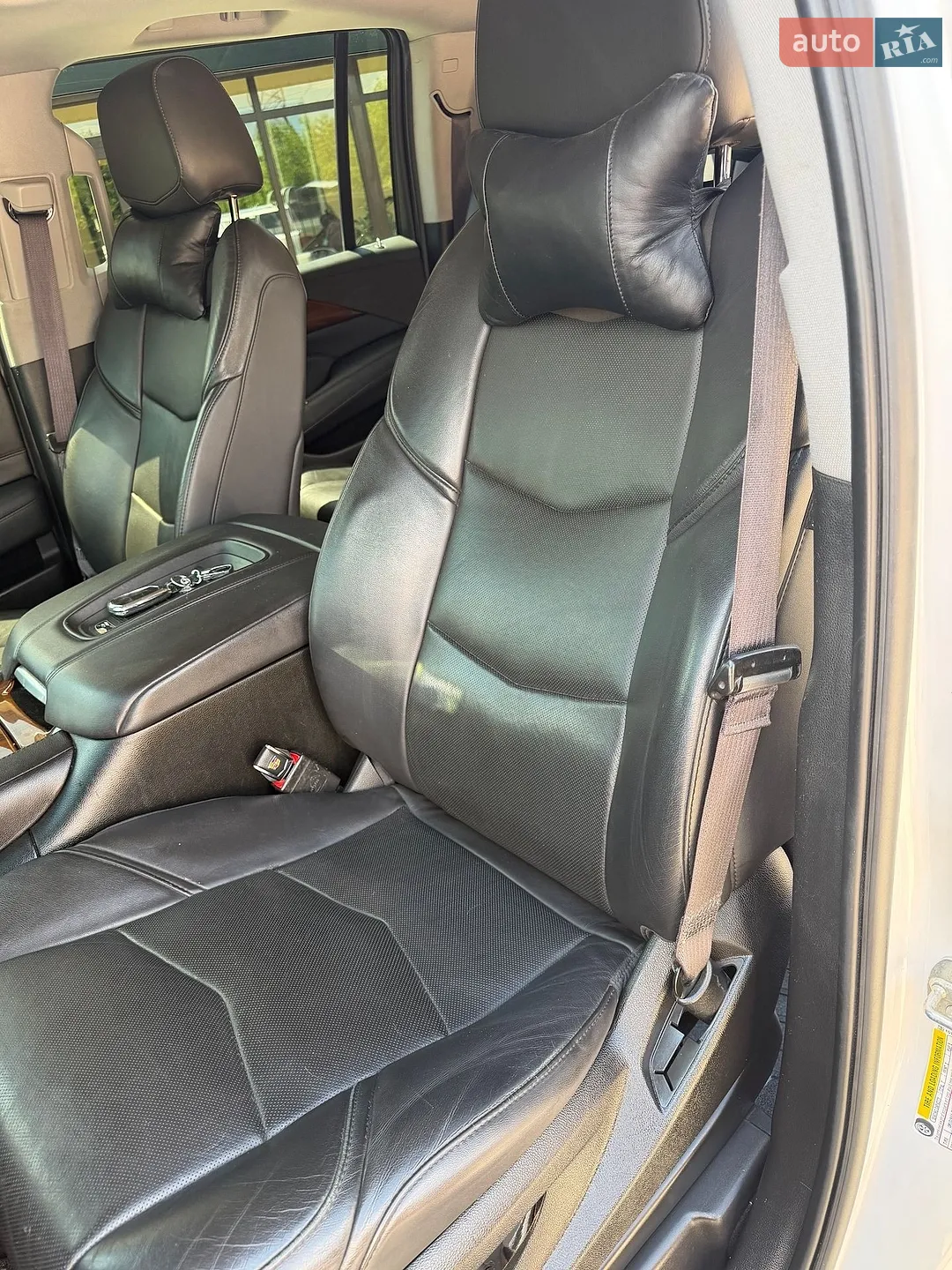2017 Cadillac Escalade - мініатюра 30
