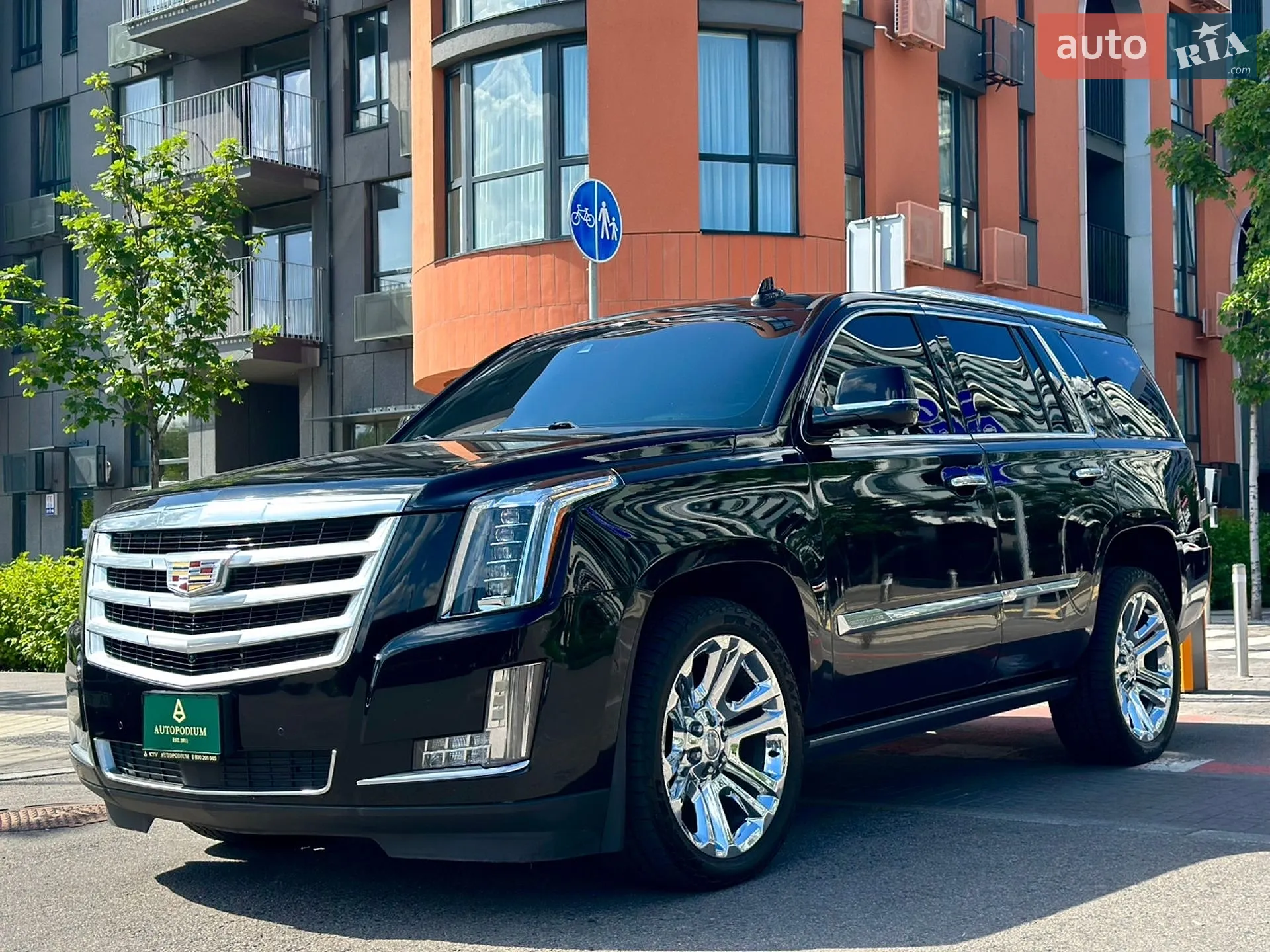 2014 Cadillac Escalade - мініатюра 3