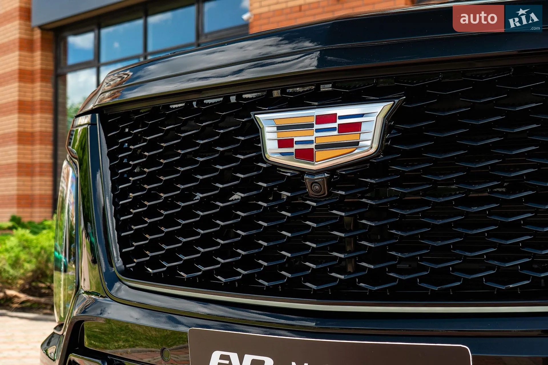 2026 Cadillac Escalade - мініатюра 27