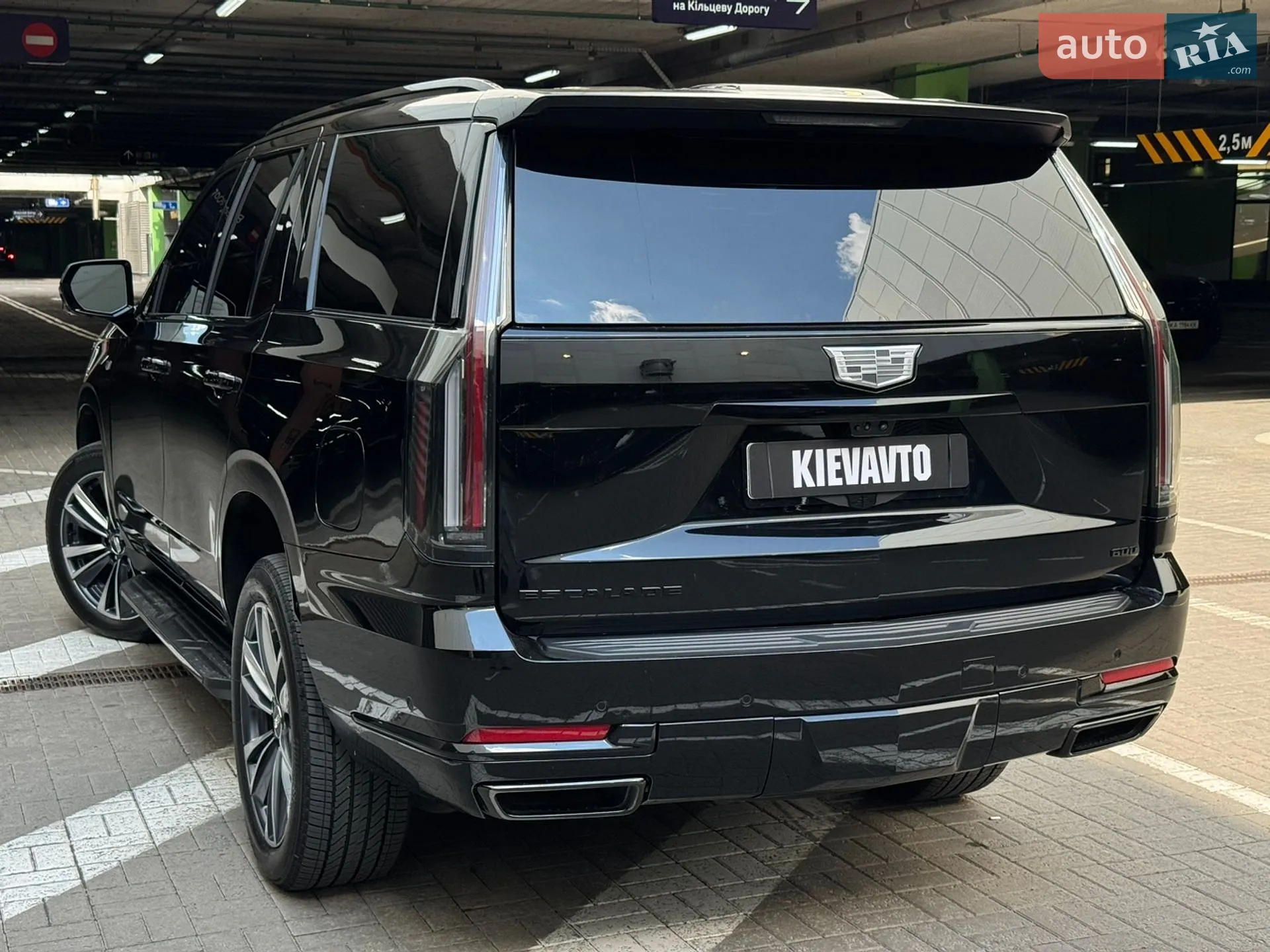 2024 Cadillac Escalade - мініатюра 7