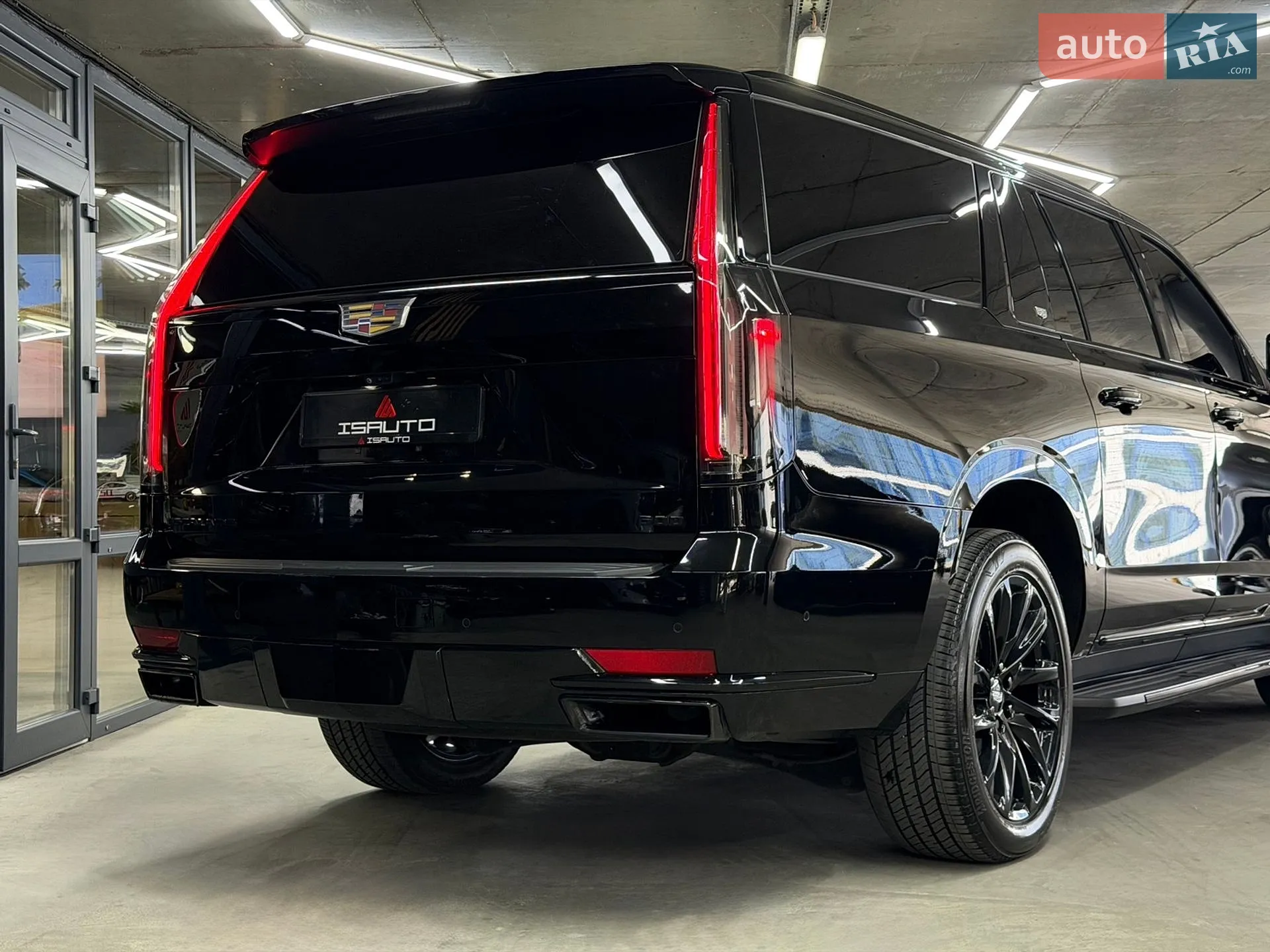 2021 Cadillac Escalade - мініатюра 17