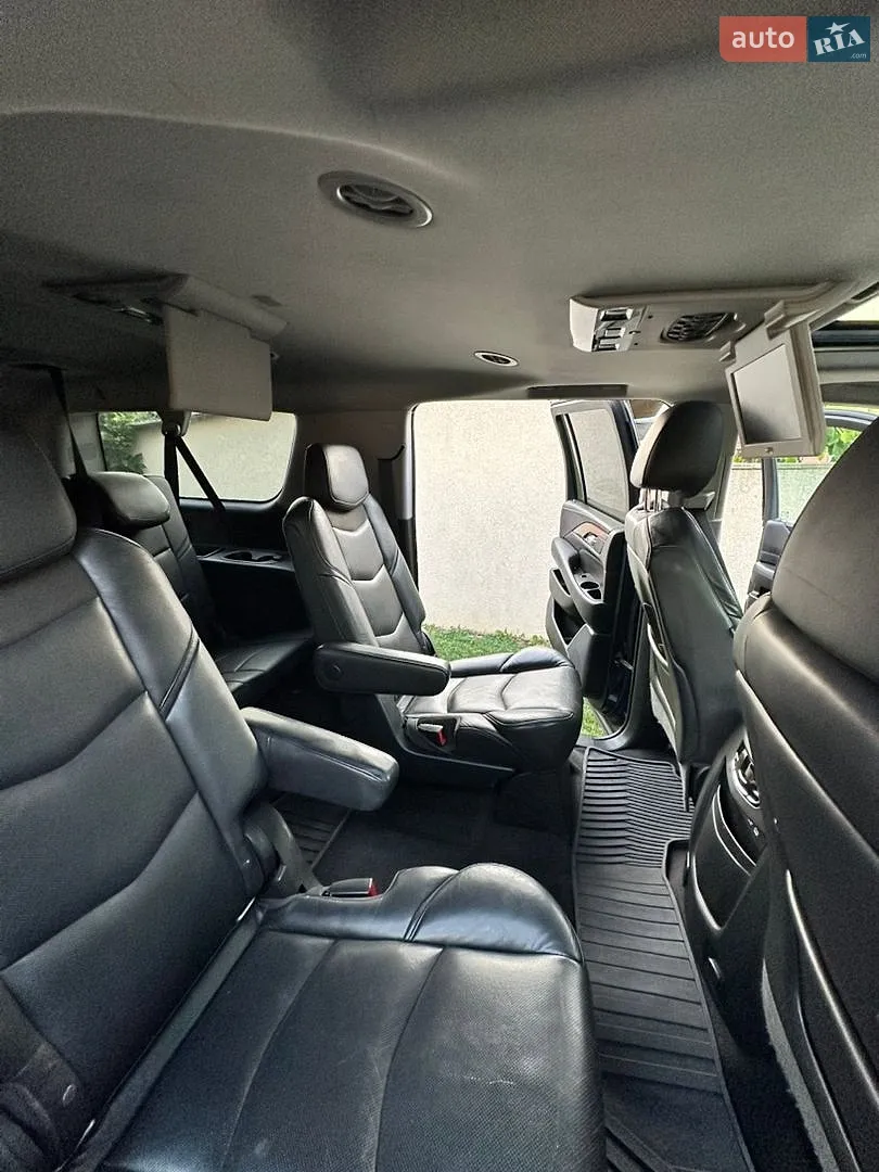 2018 Cadillac Escalade - мініатюра 28