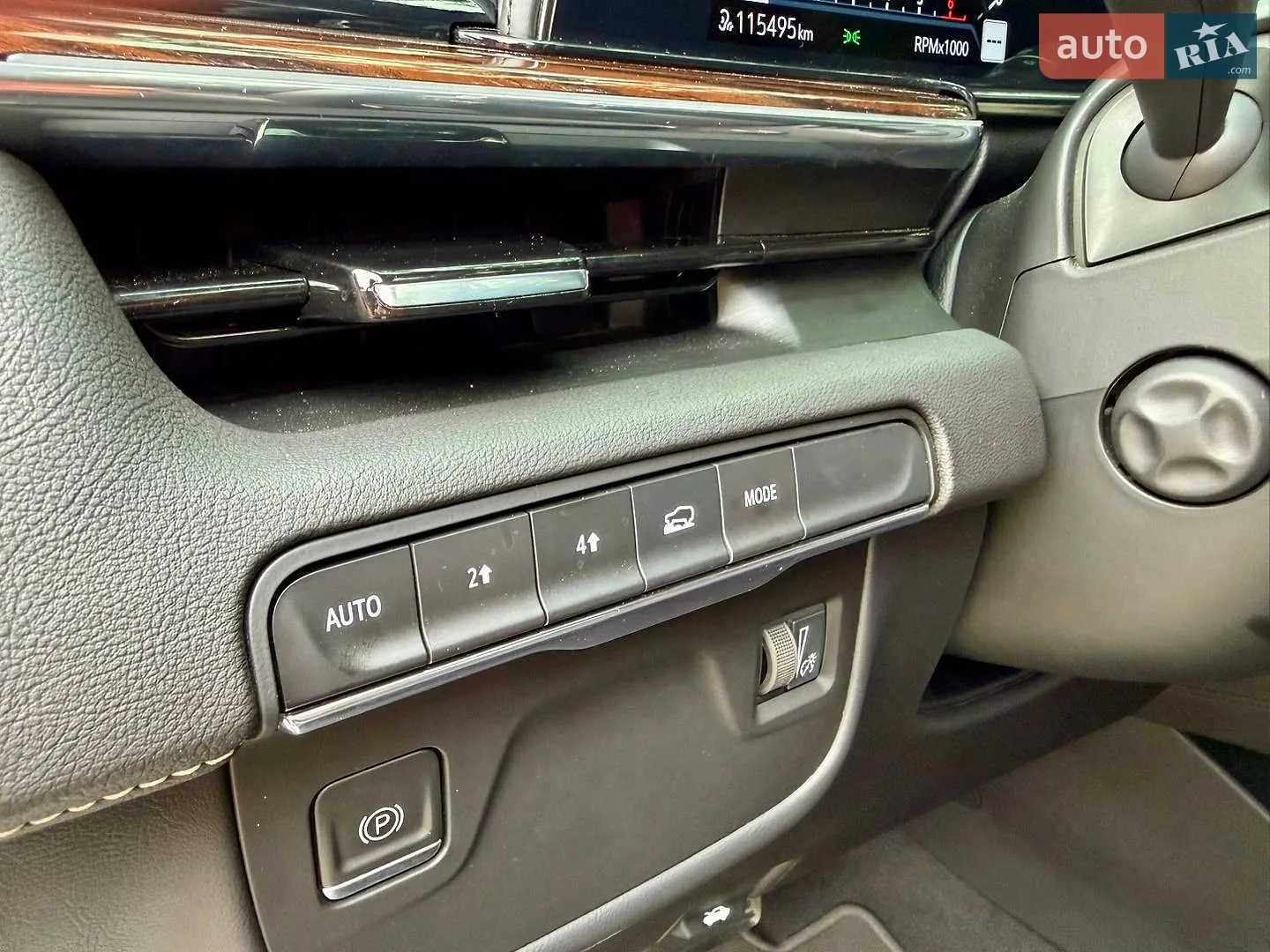 2021 Cadillac Escalade - мініатюра 32