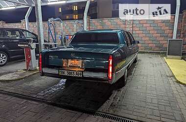 Седан Cadillac Fleetwood 1990 в Рівному