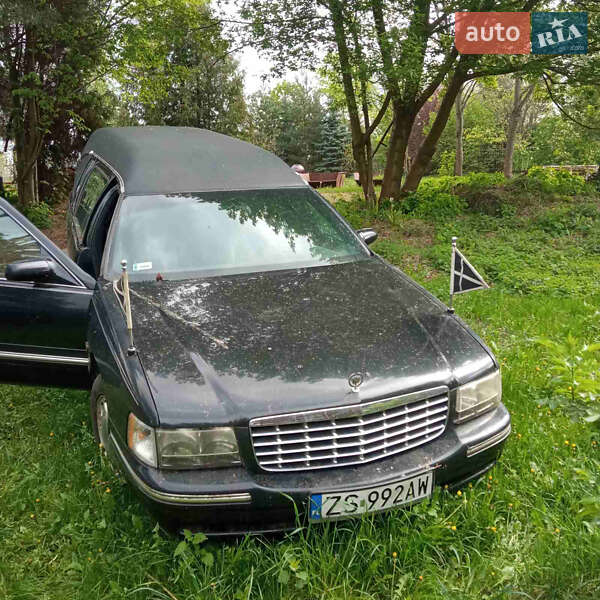 Универсал Cadillac Fleetwood 1997 в Луцке