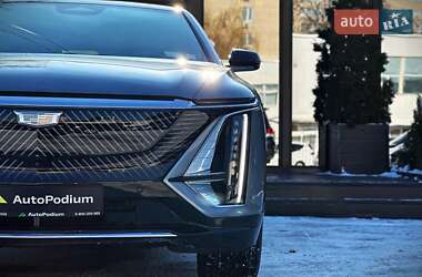 Внедорожник / Кроссовер Cadillac Lyriq 2024 в 