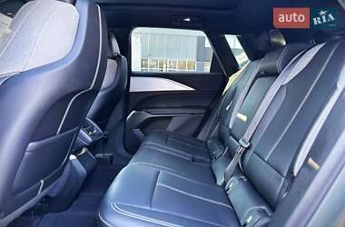 Внедорожник / Кроссовер Cadillac Lyriq 2024 в 