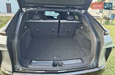 Фастбэк Cadillac Lyriq 2023 в 