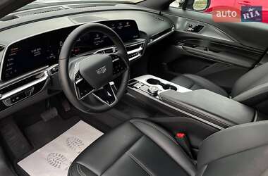 Позашляховик / Кросовер Cadillac Lyriq 2023 в 
