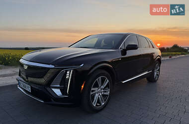 Внедорожник / Кроссовер Cadillac Lyriq 2023 в Львове