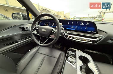 Внедорожник / Кроссовер Cadillac Lyriq 2023 в 